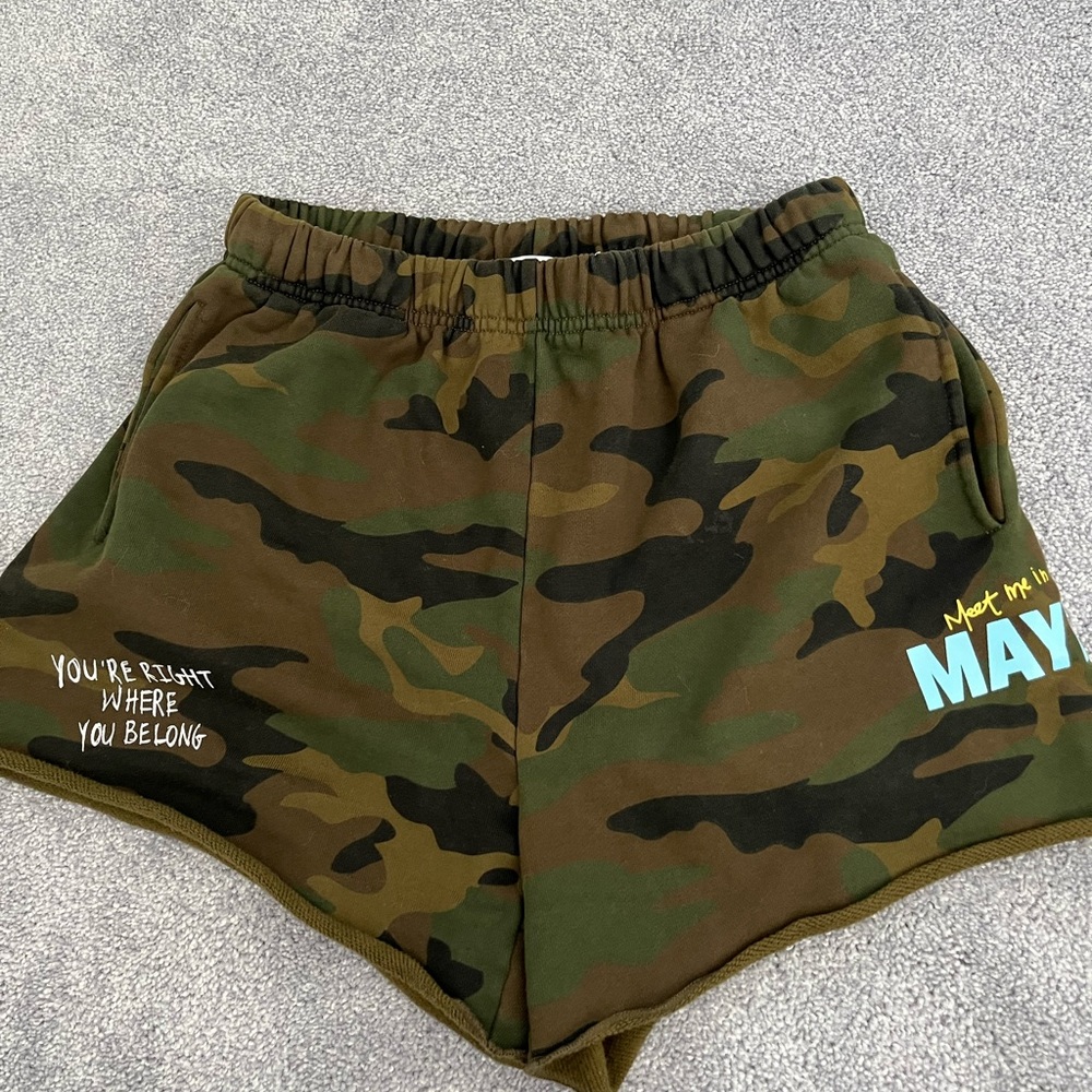 Mayfair group camo shorts s/m